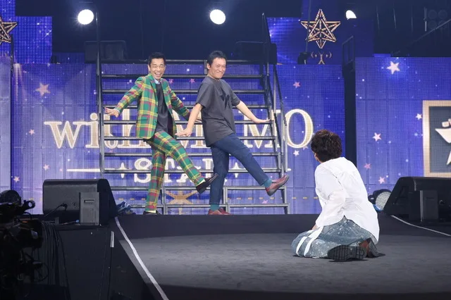 Mamoru Miyano catching the star at Yokohama Arena finale